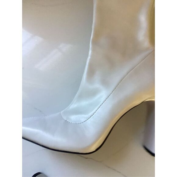 Zara Womens Euro Off White Mid Height 4” Boot Sz 38 (7.5) Zip Closure - Picture 9 of 14
